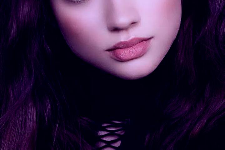 Sienna, 20, a auburn dark-eyed european companion based in Laurencekirk. Offering Fetish, Travel Companion, Domination. Available for incall and outcall, day...