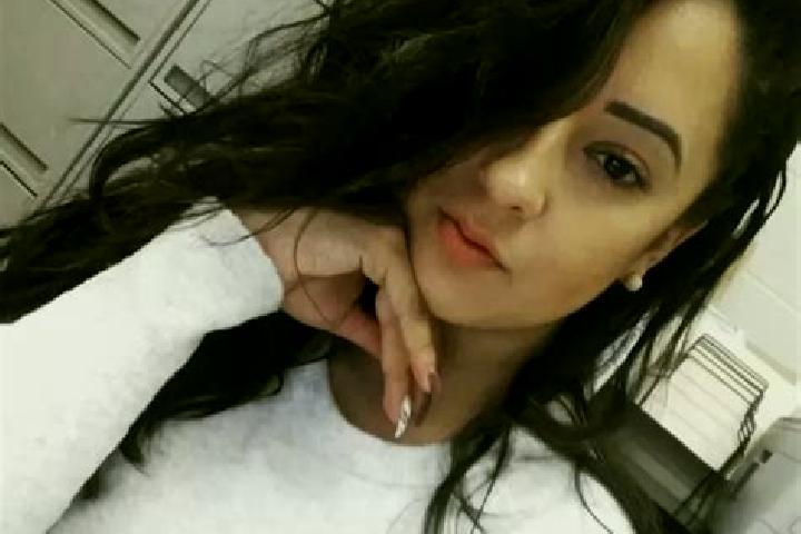 Sienna, 20, a black brown-eyed ebony companion based in Simonton. Offering Party Girl, Couples, Fetish, 69. Available for incall and outcall, day and evening...