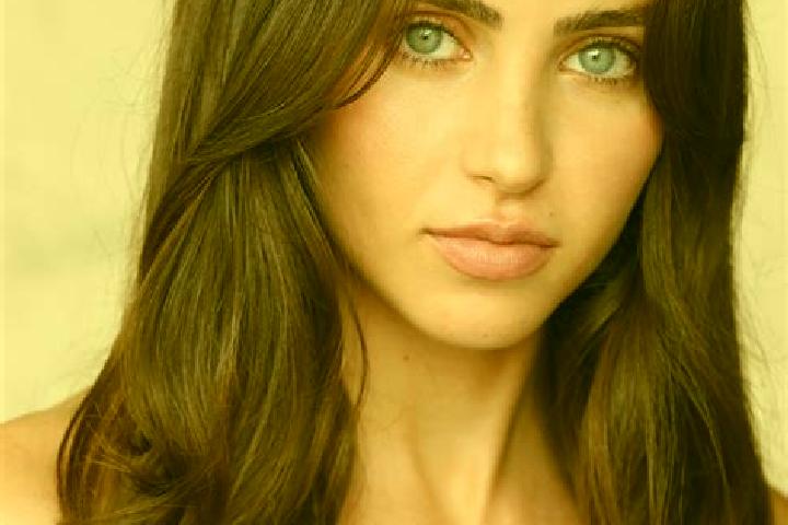 Sienna, 20, a brunette brown-eyed ebony companion based in Dorsdorf. Offering Erotic Massage, GFE, Prostate Massage. Available for incall and outcall, overni...