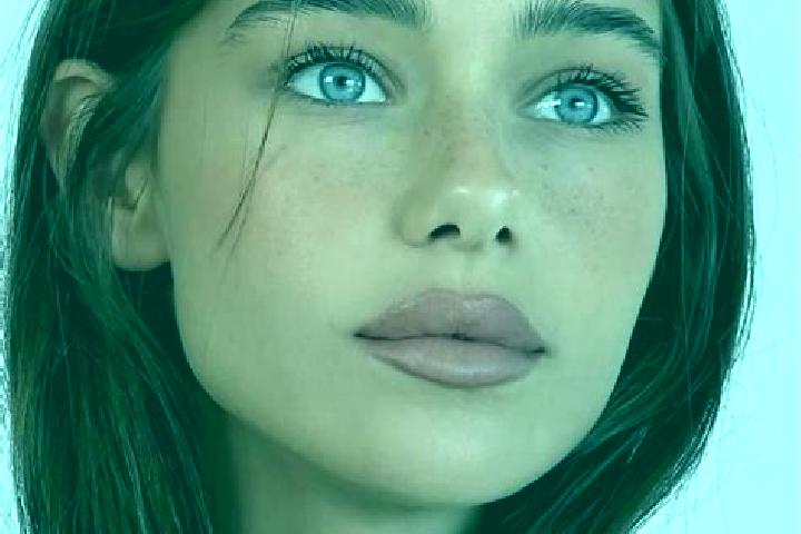 Sienna, 20, a brunette grey-eyed mixed companion based in Zwoenitz. Offering Striptease, Overnight, Roleplay, Girlfriend Experience. Available for incall and...