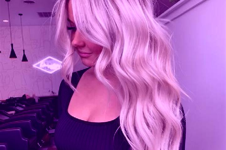 Sienna, 20, a platinum blonde amber-eyed latina companion based in Verblyany. Offering OWO, Roleplay, Erotic Massage, Fetish. Available for incall and outcal...
