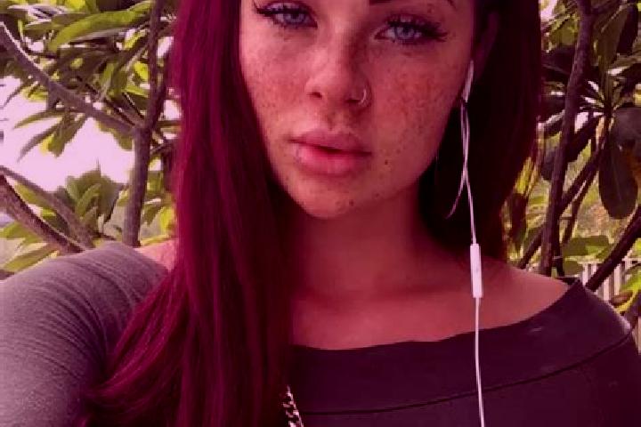 Sienna, 20, a red green-eyed mediterranean companion based in Ara-dong. Offering Duos, BDSM, Travel Companion. Available for incall and outcall, day and even...