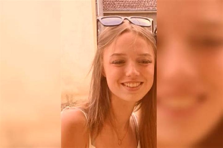 Sienna, 20 — Escort in Brignac-la-Plaine, France