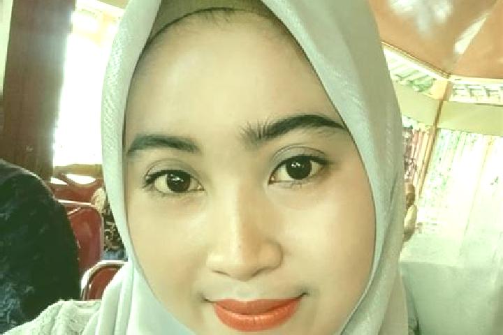 Sienna, 20 — Escort in Godong, Indonesia