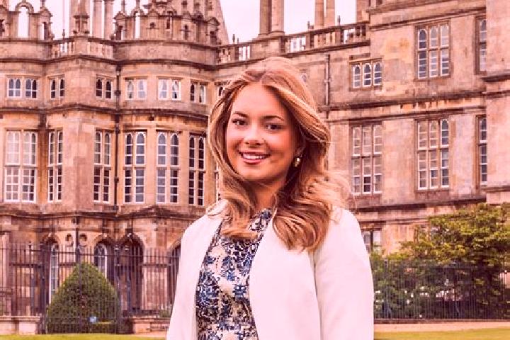 Sienna, 20 — Escort in Quadring, United Kingdom