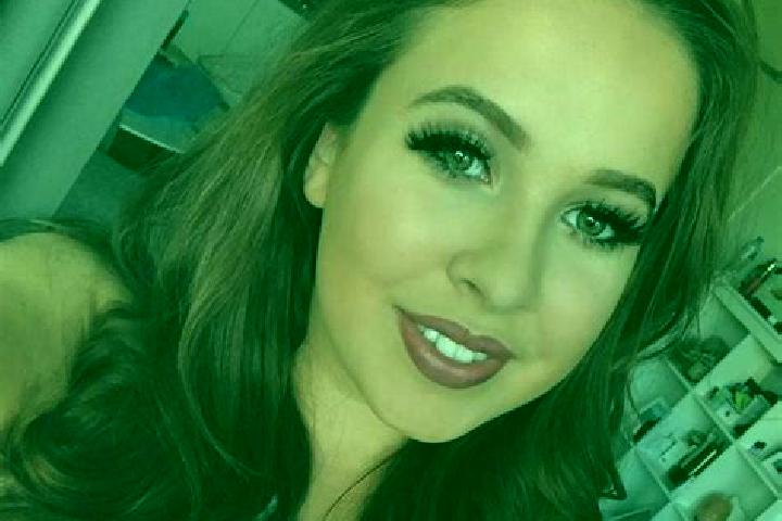 Sienna, 21, a auburn amber-eyed caribbean companion based in Ostuacan. Offering Striptease, Duos, Girlfriend Experience. Available for incall and outcall, ov...