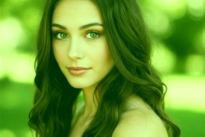 Sienna, 21, a auburn hazel-eyed mixed companion based in Xingbin. Offering Girlfriend Experience, Massage, OWO. Available for incall and outcall, day and eve...