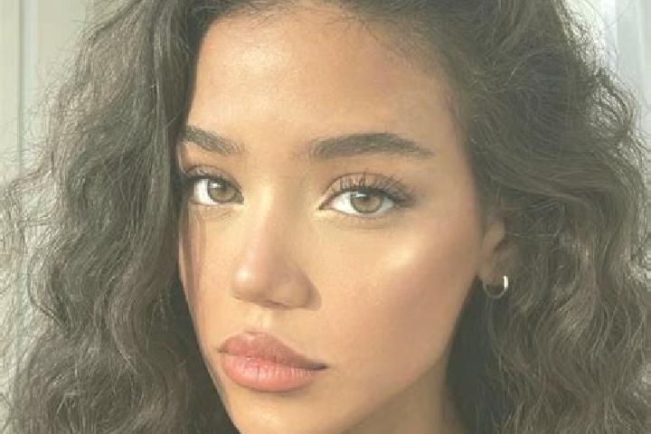 Sienna, 21, a black brown-eyed mixed companion based in Ita Ibate. Offering Domination, Girlfriend Experience, A-Level, Duos. Available for incall and outcal...