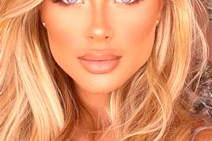 Sienna, 21, a blonde blue-eyed latina companion based in Van Horne. Offering A-Level, Striptease, Prostate Massage, Party Girl, BDSM. Available for incall an...