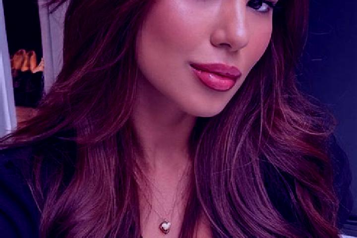 Sienna, 21, a chestnut dark-eyed asian companion based in Naranjito de Copal. Offering Domination, A-Level, Dinner Date. Available for incall and outcall, da...