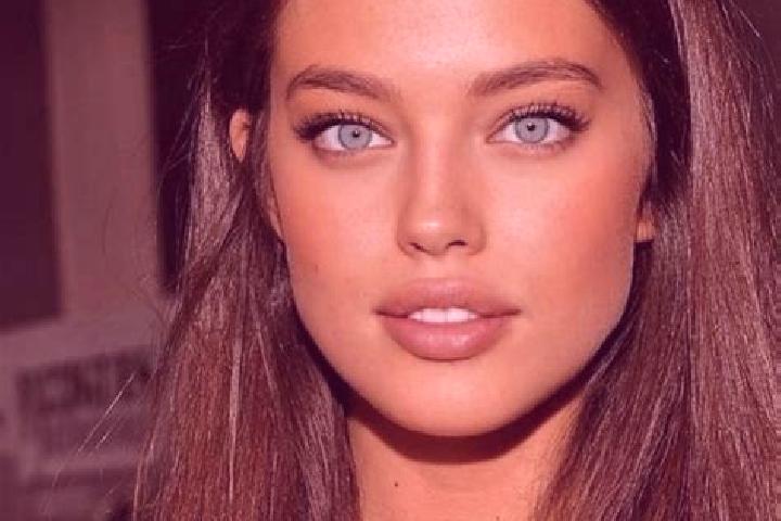 Sienna, 21, a chestnut grey-eyed caucasian companion based in Bamencheng. Offering Domination, 69, Tantra, GFE. Available for incall and outcall, day and eve...