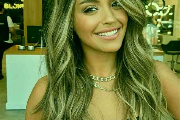 Sienna, 21, a dark blonde brown-eyed caribbean companion based in Namane. Offering Fetish, Massage, Travel Companion, Striptease. Available for incall and ou...