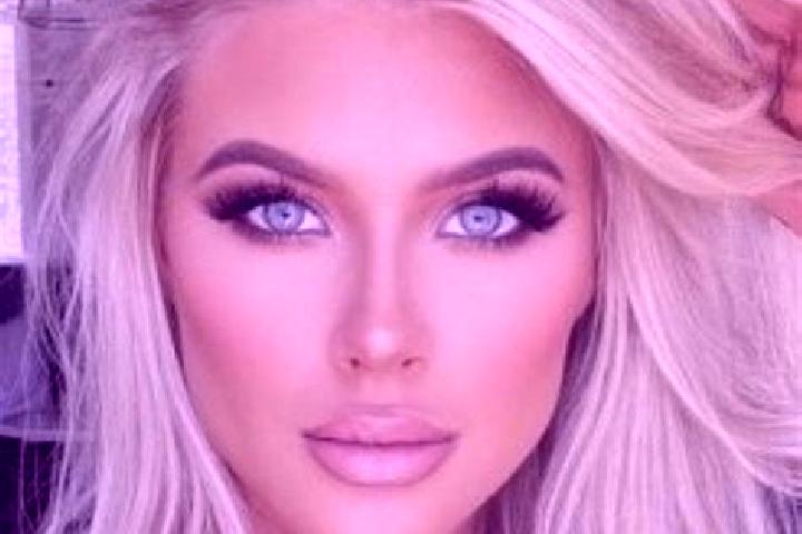 Sienna, 21, a platinum blonde grey-eyed middle eastern companion based in A Ngo. Offering Massage, Fetish, Striptease, Erotic Massage. Available for incall a...