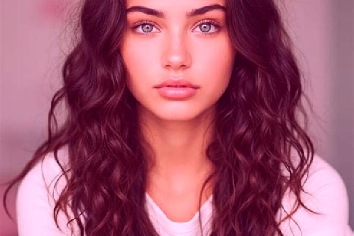 Sienna, 21, a red amber-eyed mediterranean companion based in Killorglin. Offering 69, Massage, Tantra, Girlfriend Experience. Available for incall and outca...