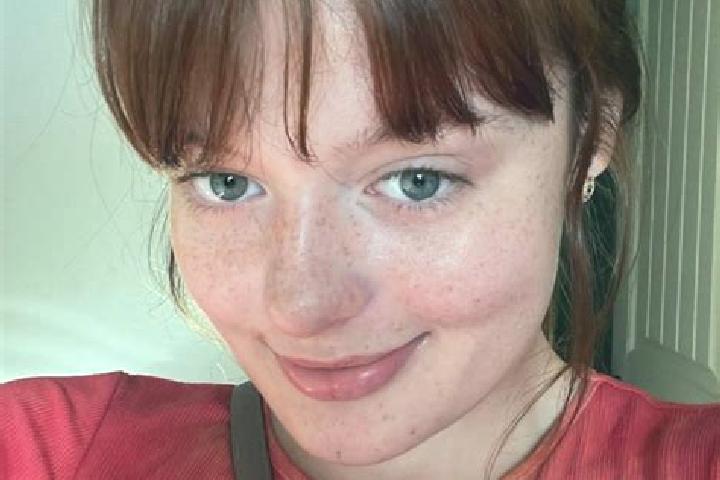 Sienna, 21, a red dark-eyed mixed companion based in Catalzeytin. Offering OWO, Deep French Kissing, Fetish, BDSM. Available for incall and outcall, day and ...