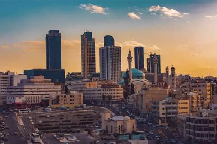 Sienna, 21 — Escort in Amman, Jordan
