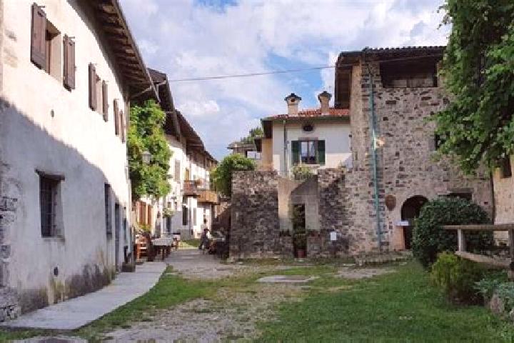 Sienna, 21 — Escort in Borgo di Ranzo, Italy
