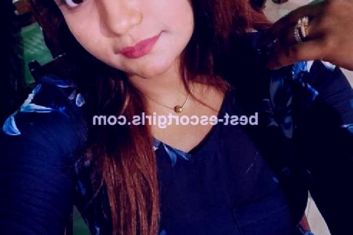 Sienna, 21 — Escort in Chattogram, Bangladesh