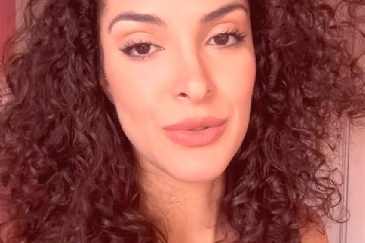 Sienna, 21 — Escort in Fagundes, Brazil