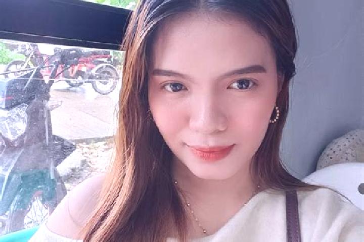 Sienna, 21 — Escort in Maypangdan, Philippines