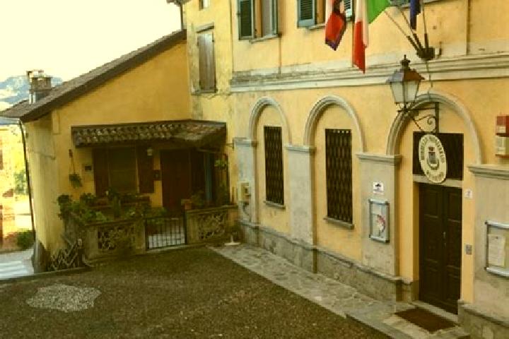 Sienna, 21 — Escort in Mombello Monferrato, Italy