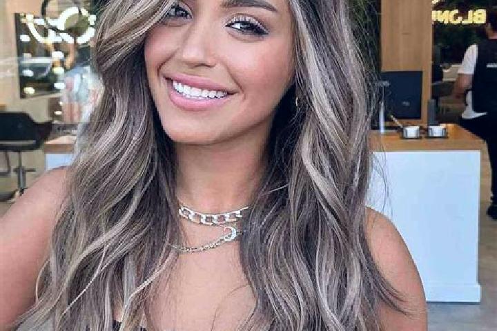 Sienna, 22, a dark blonde brown-eyed caribbean companion based in Obakoey. Offering Duos, Roleplay, OWO. Available for incall and outcall, day and evening da...
