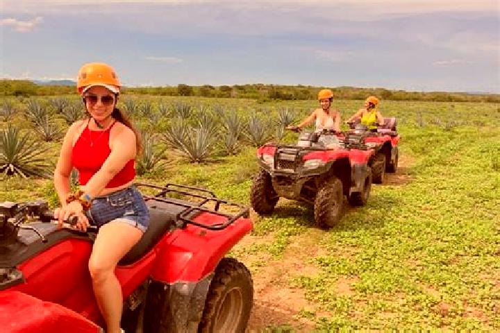 Sienna, 22 — Escort in Caimanero, Mexico