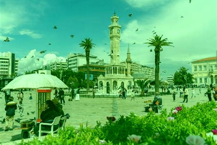 Sienna, 22 — Escort in Izmir, Turkey