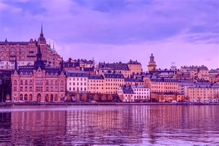Sienna, 22 — Escort in Joenaker, Sweden