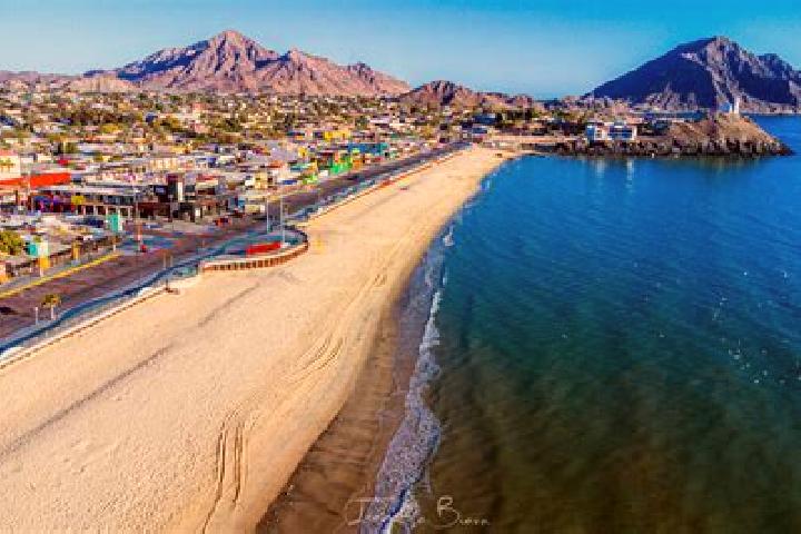 Sienna, 22 — Escort in Valle de San Felipe, Mexico