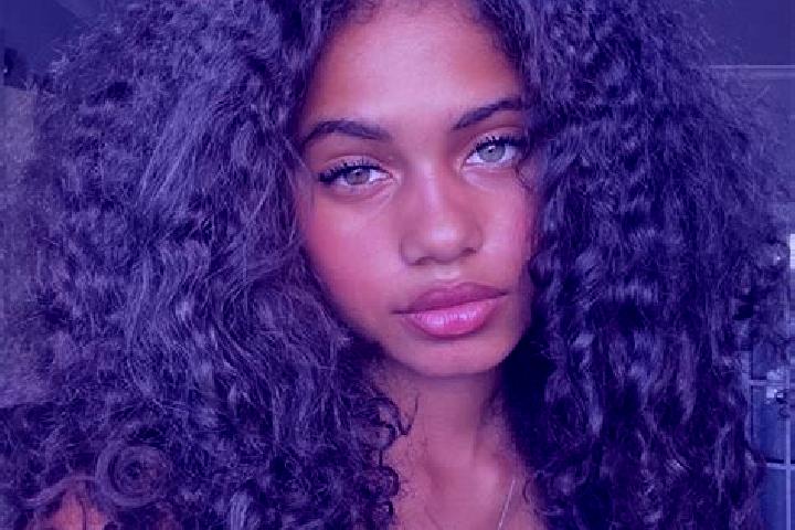 Sienna, 23, a black grey-eyed ebony companion based in Deriivka. Offering Dinner Date, 69, Fetish. Available for incall and outcall, day and evening dates.