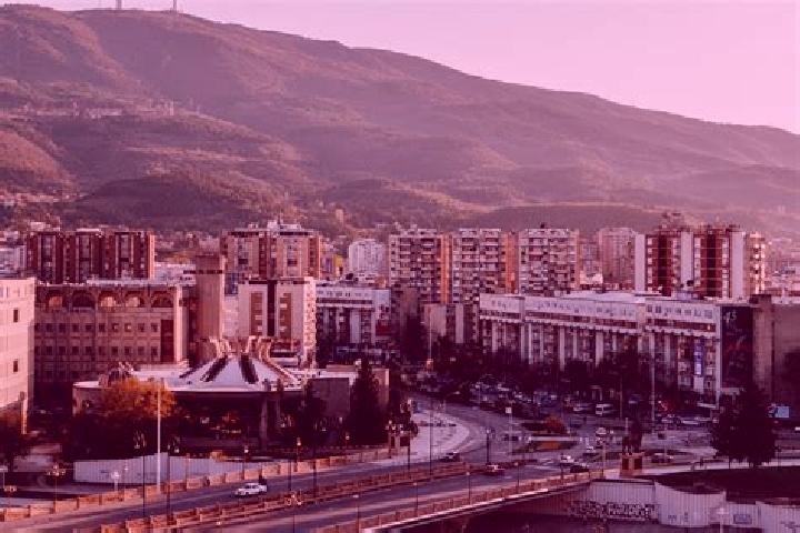 Sienna, 23 — Escort in Nikishtane, North Macedonia