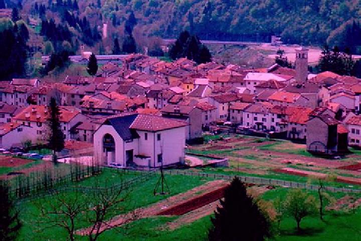 Sienna, 23 — Escort in Tramonti di Sopra, Italy
