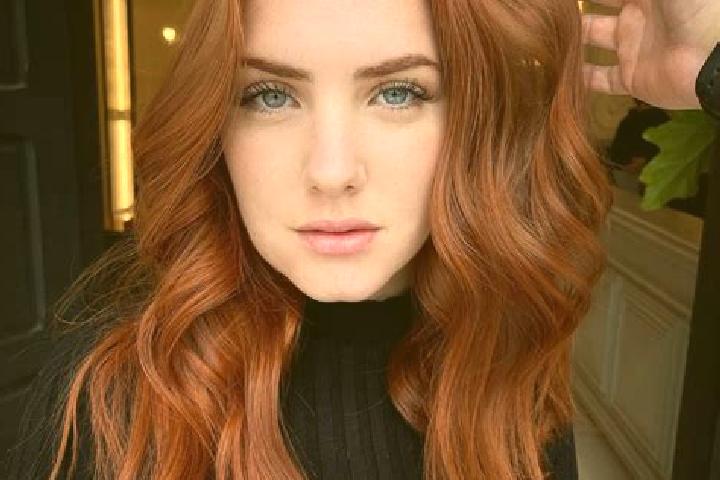 Sienna, 24, a auburn blue-eyed european companion based in Zenderen. Offering Tantra, Dinner Date, CIM, Roleplay. Available for incall and outcall, overnight...