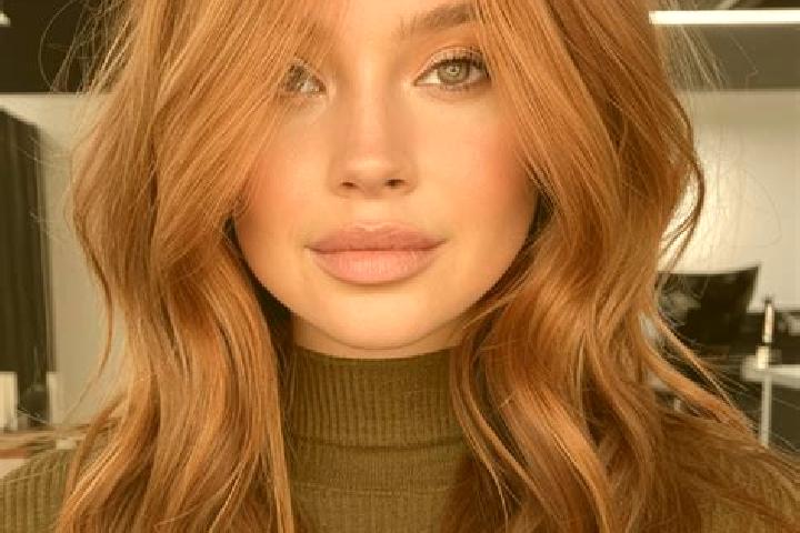 Sienna, 24, a auburn brown-eyed slavic companion based in Razliv. Offering 69, Fetish, Deep French Kissing, Dinner Date. Available for incall and outcall, da...