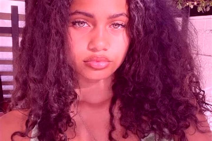Sienna, 24, a black green-eyed mixed companion based in Campo Jemini. Offering Duos, Couples, CIM. Available for incall and outcall, day and evening dates.