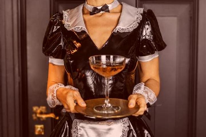 Sienna, 24, a blonde grey-eyed mixed companion based in Effretikon / Rikon. Offering Domination, Roleplay, Erotic Massage, BDSM, Overnight. Available for inc...