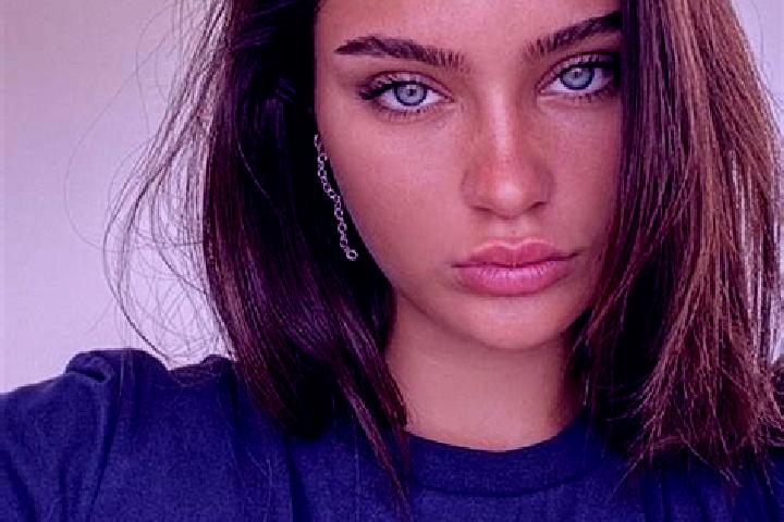 Sienna, 24, a brunette blue-eyed ebony companion based in Yassegouine. Offering Dinner Date, GFE, A-Level, Girlfriend Experience. Available for incall and ou...
