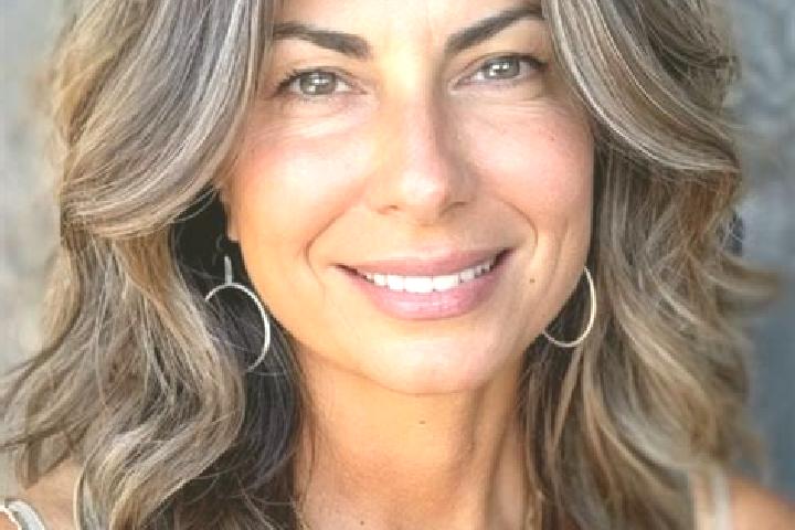 Sienna, 24, a brunette grey-eyed latina companion based in Parkin. Offering Domination, 69, Tantra. Available for incall and outcall, day and evening dates.
