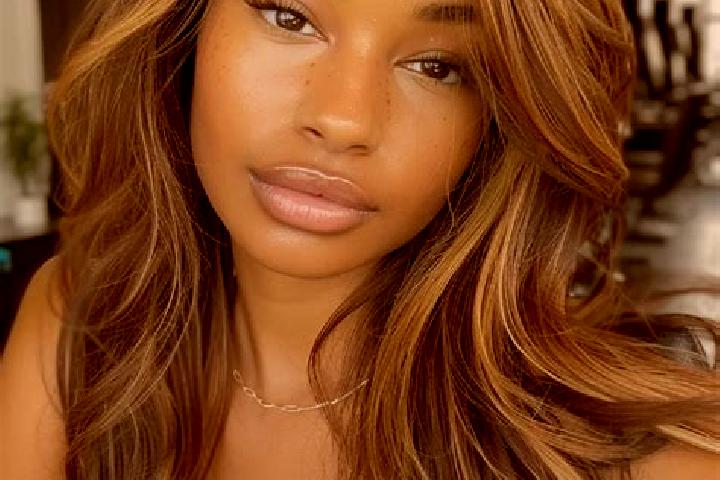 Sienna, 24, a dark blonde hazel-eyed indian companion based in Chapayevka. Offering CIM, 69. Available for incall and outcall, day and evening dates.