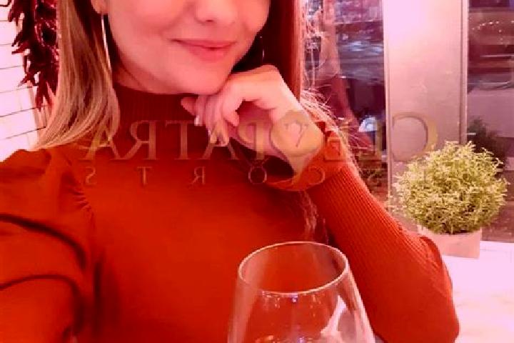 Sienna, 24, a red blue-eyed latina companion based in Magdalena de Kino. Offering 69, GFE, Party Girl, Striptease. Available for incall and outcall, overnigh...