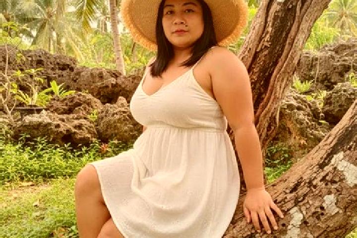 Sienna, 24 — Escort in Binabaan, Philippines