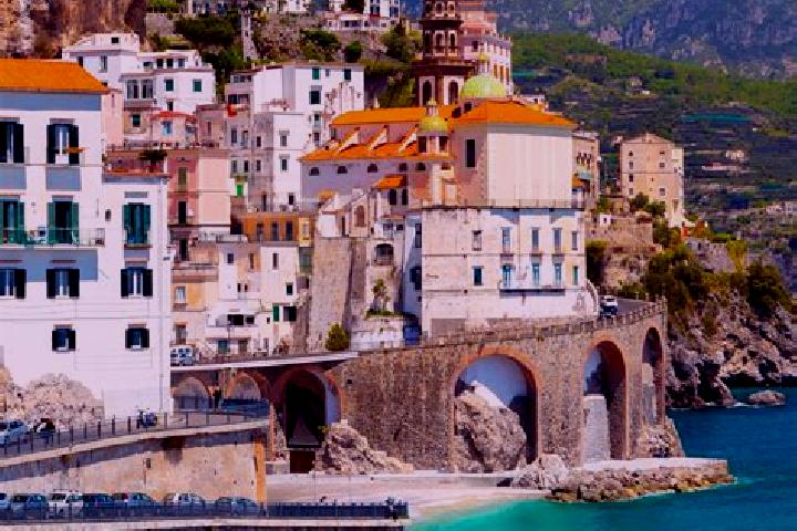 Sienna, 24 — Escort in Mossa, Italy