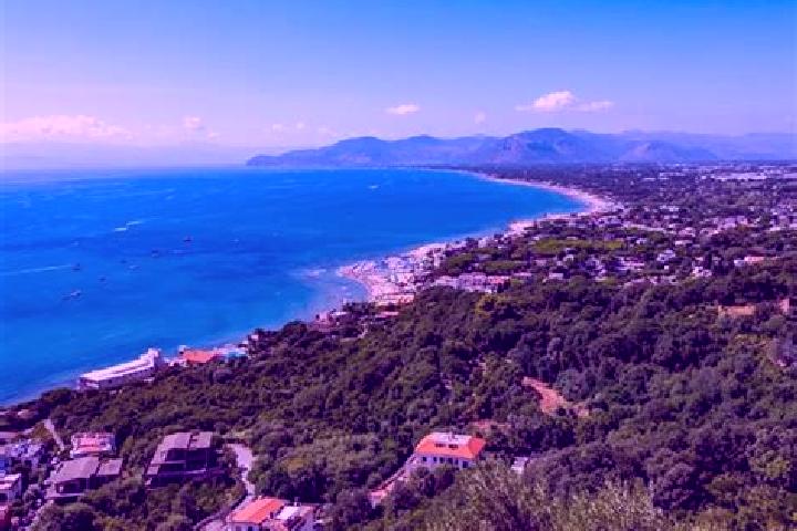 Sienna, 24 — Escort in San Felice Circeo, Italy