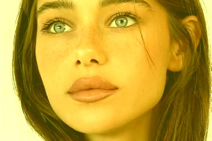 Sienna, 25, a brunette amber-eyed slavic companion based in Para Hills. Offering GFE, Overnight. Available for incall and outcall, overnight bookings available.