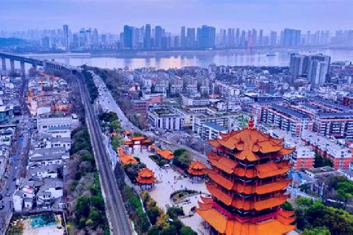 Sienna, 25 — Escort in Wen an, China