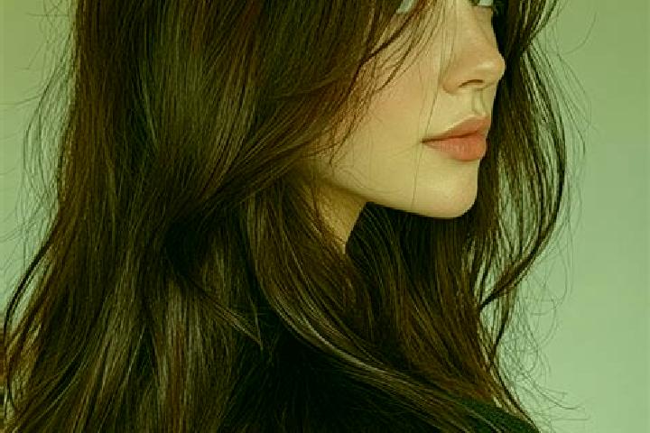 Sienna, 26, a auburn brown-eyed asian companion based in Babyn. Offering Girlfriend Experience, Deep French Kissing, Dinner Date, Erotic Massage. Available f...