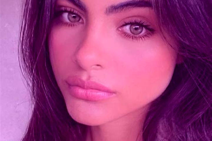 Sienna, 26, a black hazel-eyed latina companion based in Remelfing. Offering A-Level, Striptease, Prostate Massage. Available for incall and outcall, day and...