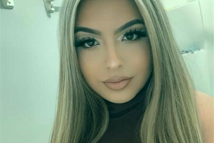Sienna, 26, a blonde grey-eyed latina companion based in Geronimo. Offering 69, Prostate Massage, Domination. Available for incall and outcall, day and eveni...