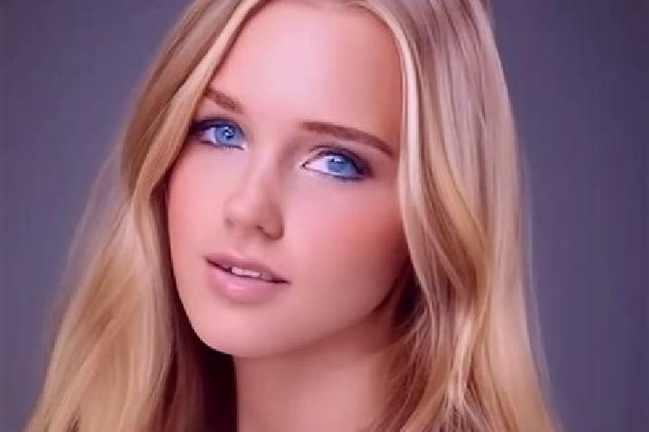 Sienna, 26, a blonde hazel-eyed mediterranean companion based in San Antonio la D. Offering CIM, Striptease, Overnight. Available for incall and outcall, ove...